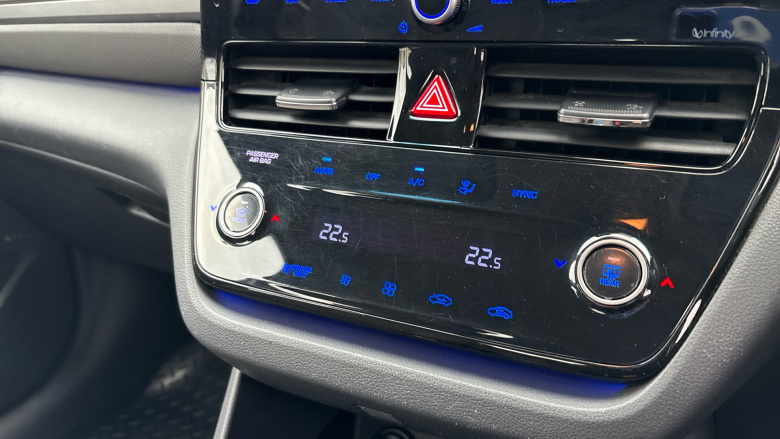 Hyundai IONIQ 1.6 GDi Hybrid 1st Edition 5dr DCT Hybrid Hatchback